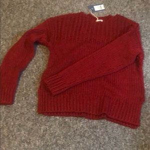 New sweaters by universal thread size L